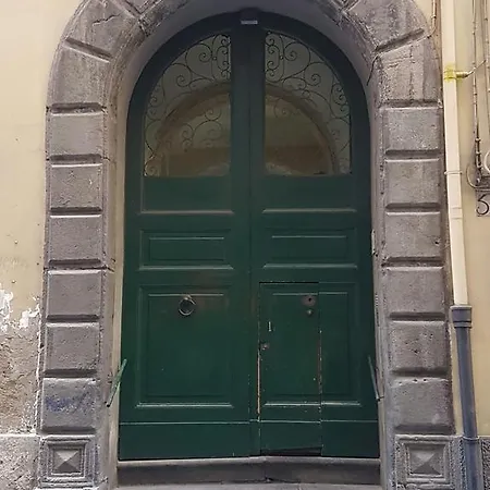 Numa * Naples